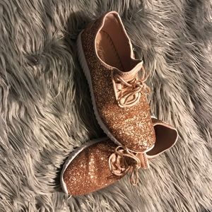 Rose gold tenny shoes